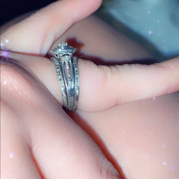 1/4 CT Diamond Sterling Silver Wedding Set - Picture 3 of 4